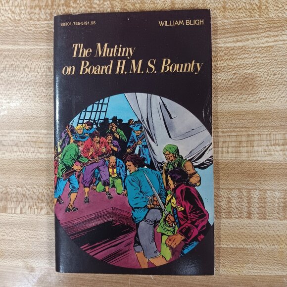Mutiny on Board HMS Bounty Bligh 1984 B&W Pocket Classics Comic Paperback Vtg - Picture 1 of 6